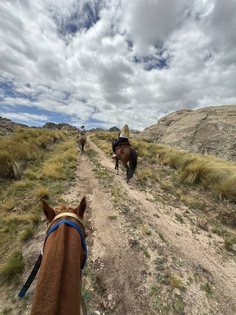 Cabalgata guiada por la montaña - foto 2